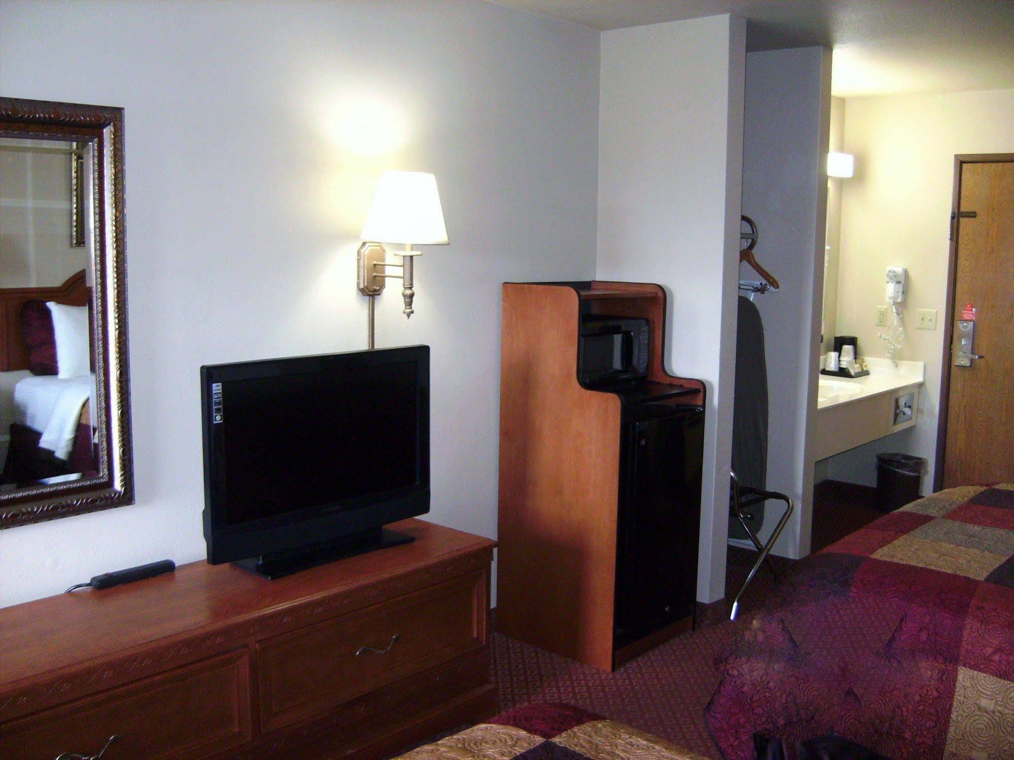 All American Inn & Suites Μπράνσον Εξωτερικό φωτογραφία